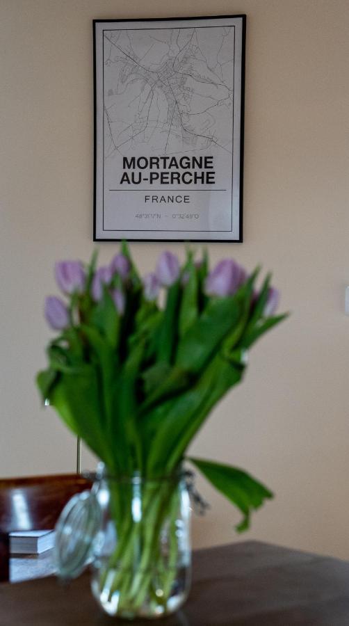 Les Nids Perches - Rue Sainte Croix Apartment มอคตาญ-โอ-แปร์ช ภายนอก รูปภาพ