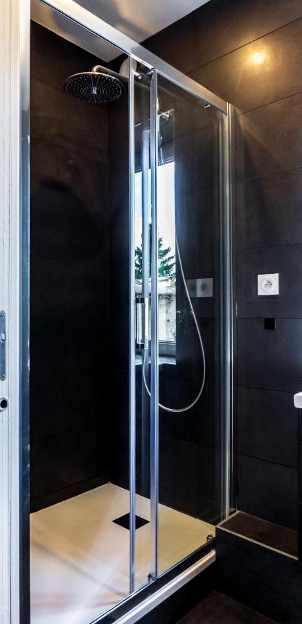 Les Nids Perches - Rue Sainte Croix Apartment มอคตาญ-โอ-แปร์ช ภายนอก รูปภาพ