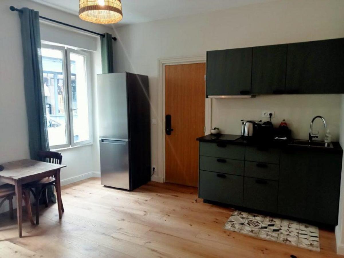 Les Nids Perches - Rue Sainte Croix Apartment มอคตาญ-โอ-แปร์ช ภายนอก รูปภาพ